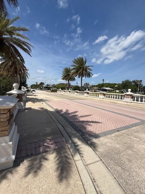Photo 3 of 73 Old Oak S Dr, Palm Coast, FL 32137