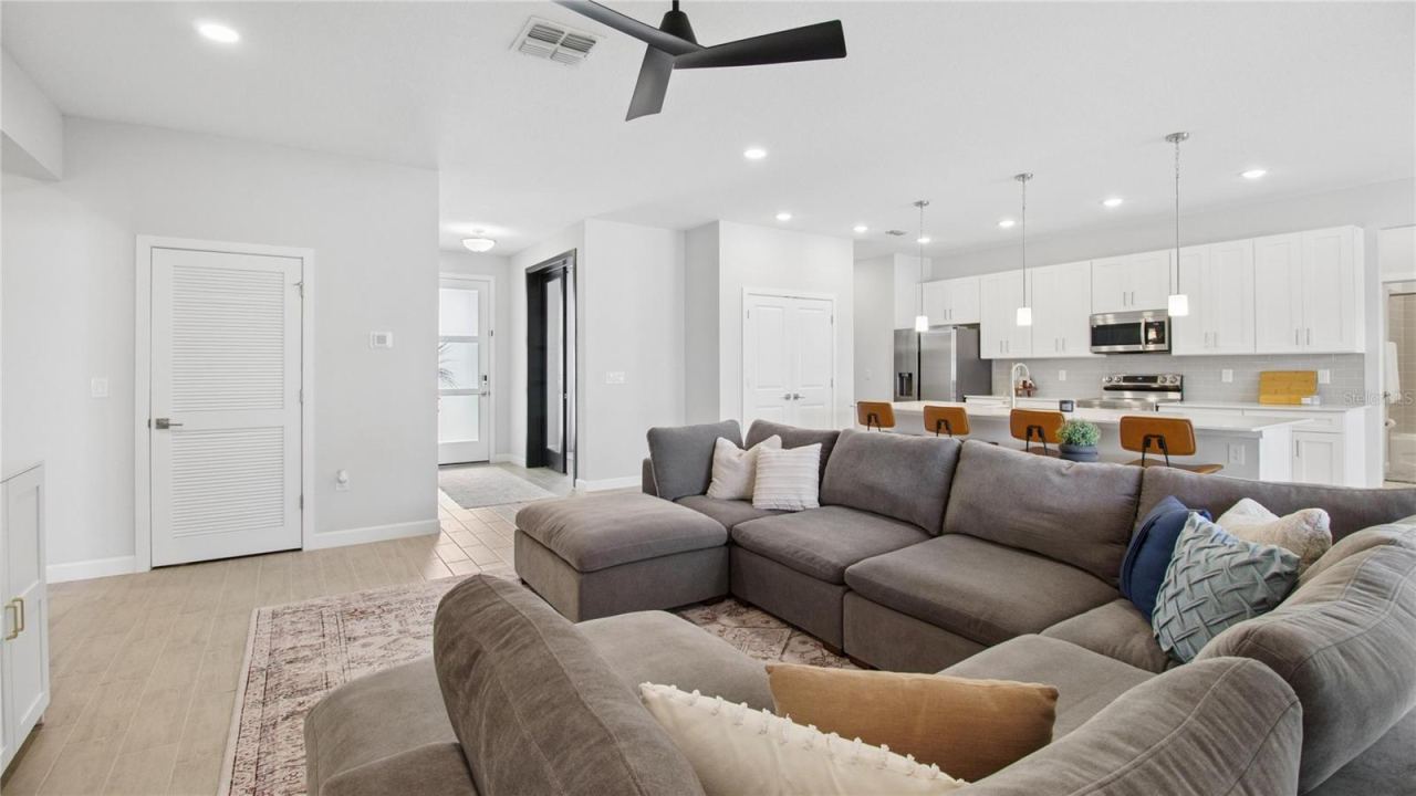 Photo 2 of 61 Beauford Ln, Palm Coast, FL 32137