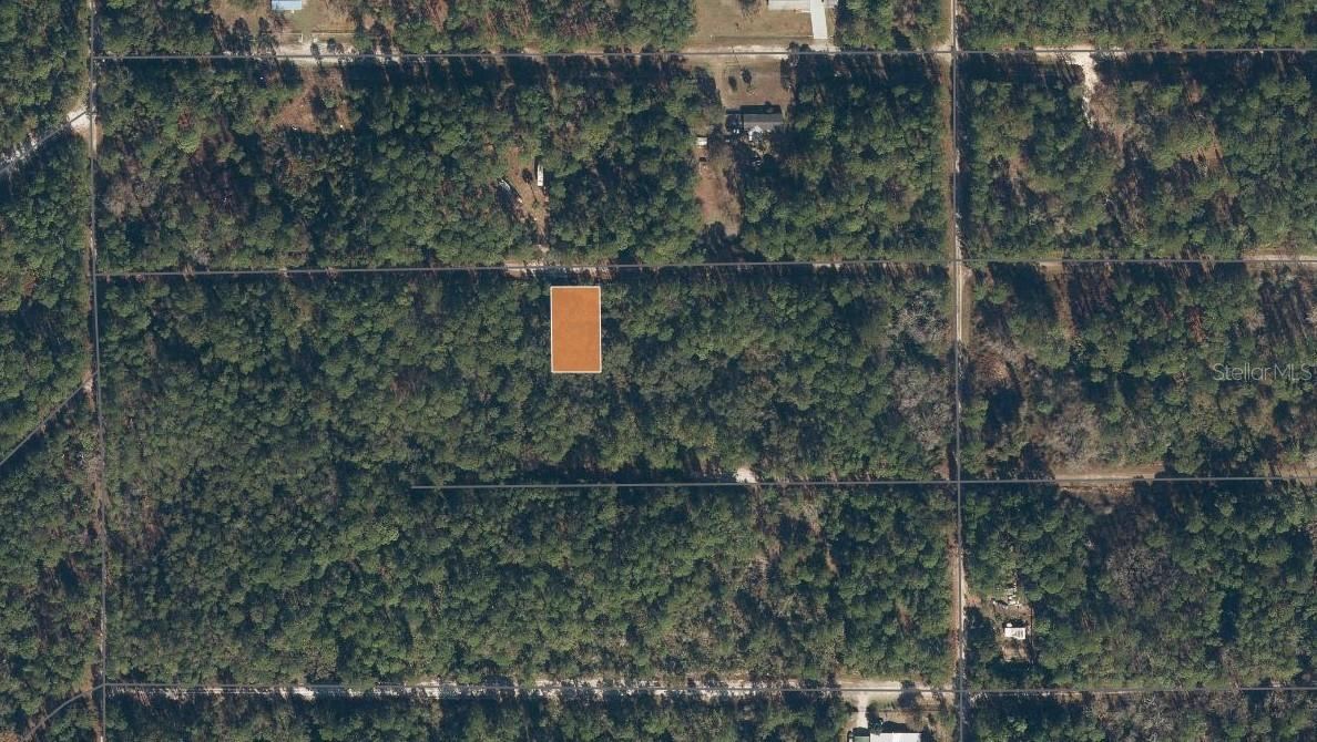 Photo 5 of 119 Gardenia Ave, Georgetown, FL 32139