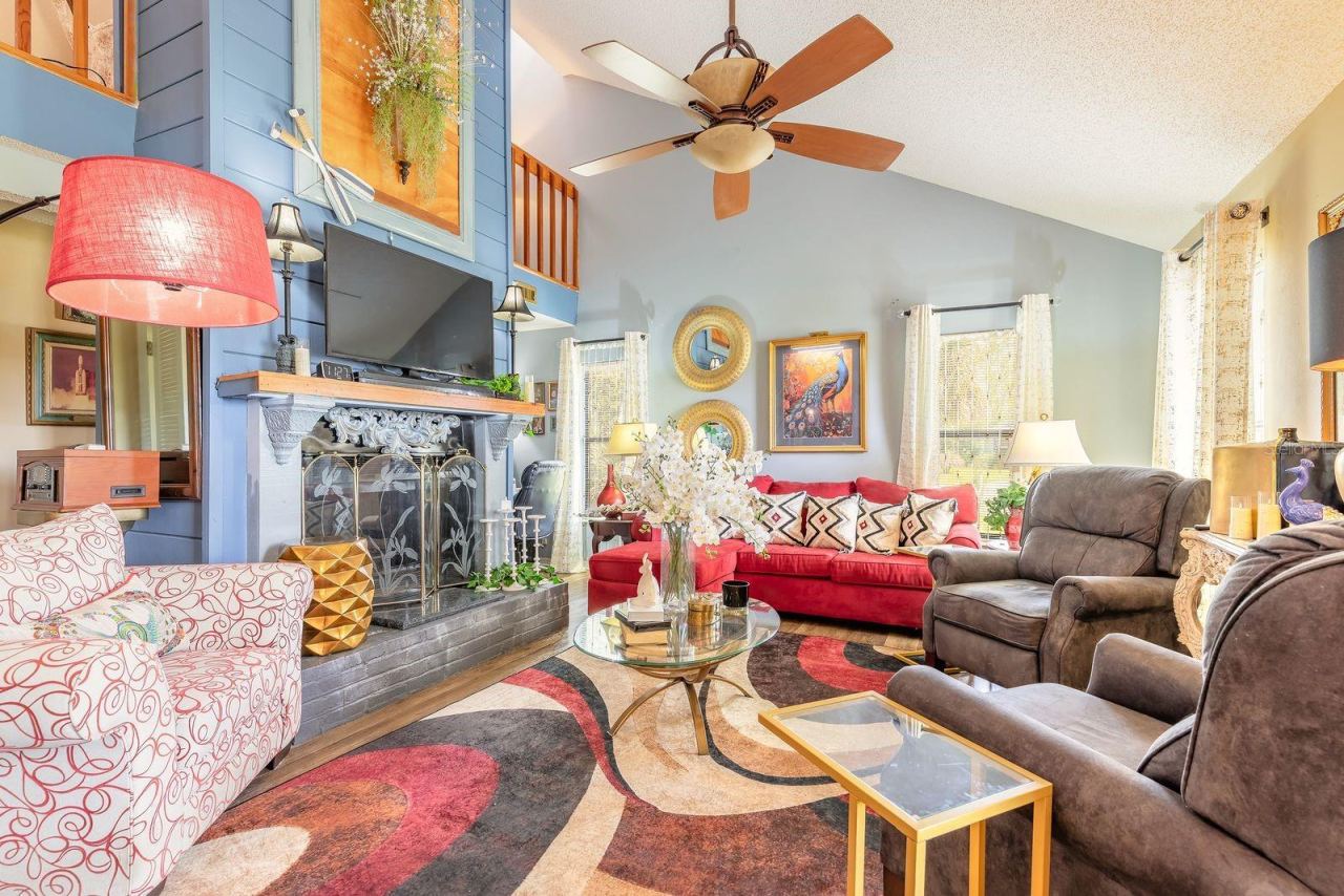 Photo 5 of 3130 Royal Palm Dr, Edgewater, FL 32141