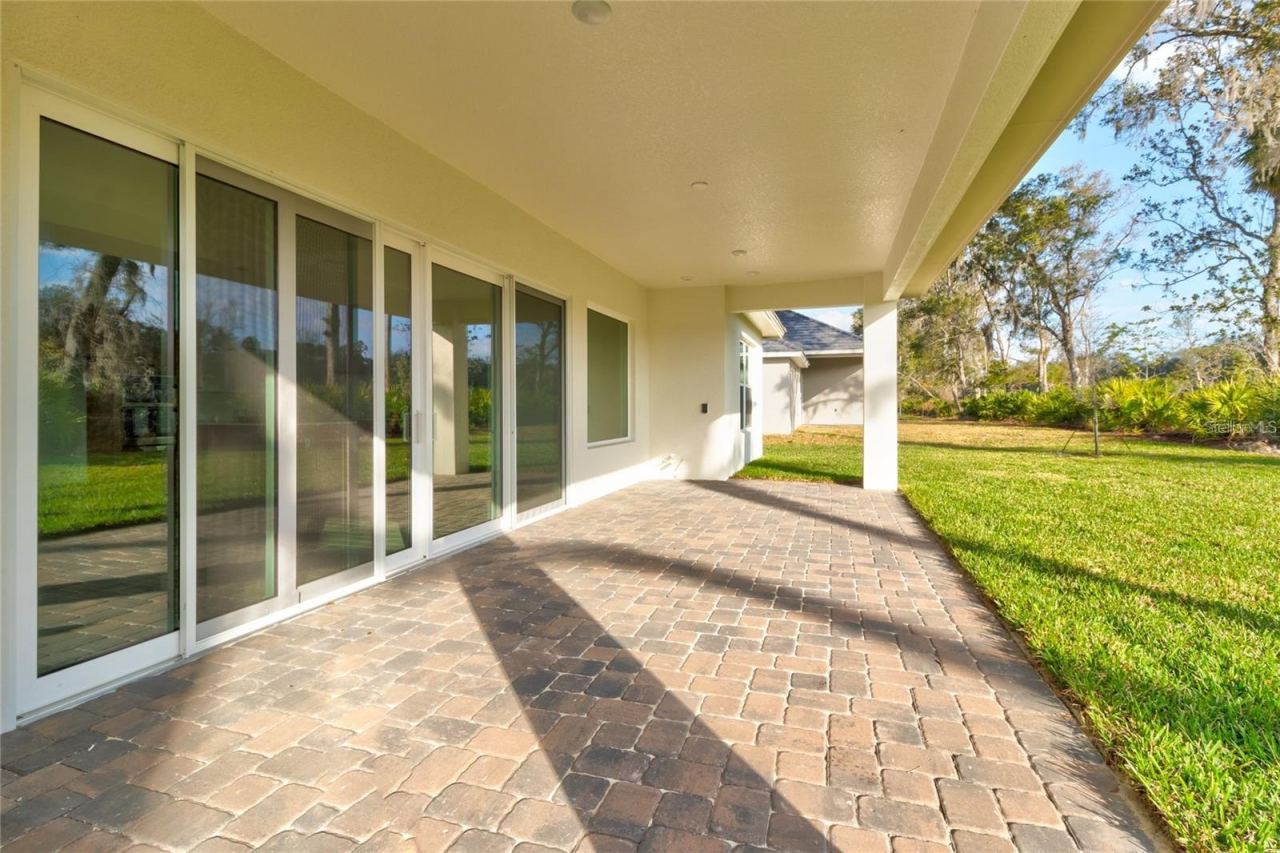 Photo 5 of 74 New Leatherwood Dr, Palm Coast, FL 32137