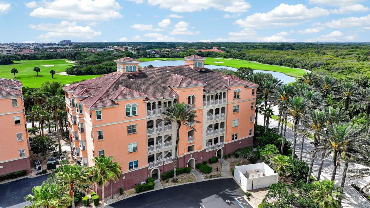 Photo 2 of 35 Ocean Crest Way #1111, Palm Coast, FL 32137