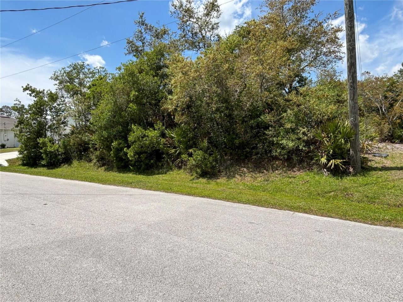 Photo 4 of 28 Fallwood Ln, Palm Coast, FL 32137