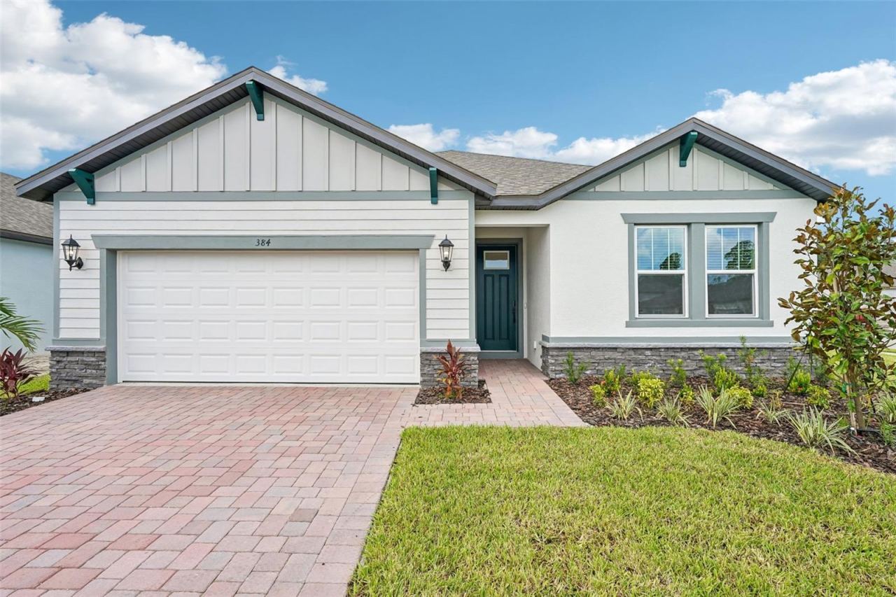 Photo 4 of 384 Birkdale Dr, Daytona Beach, FL 32124
