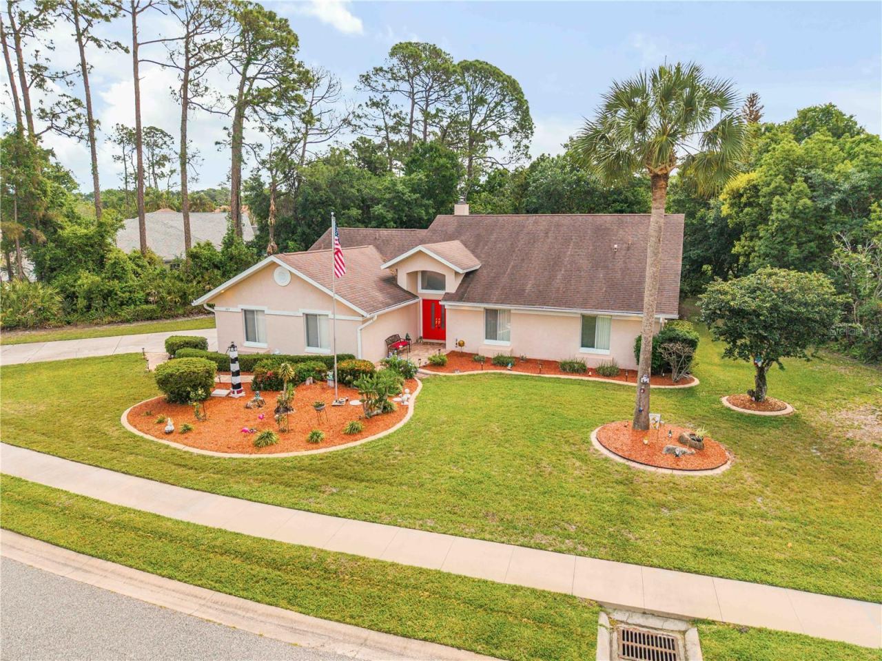 Photo 4 of 107 Muirfield Dr, Daytona Beach, FL 32114