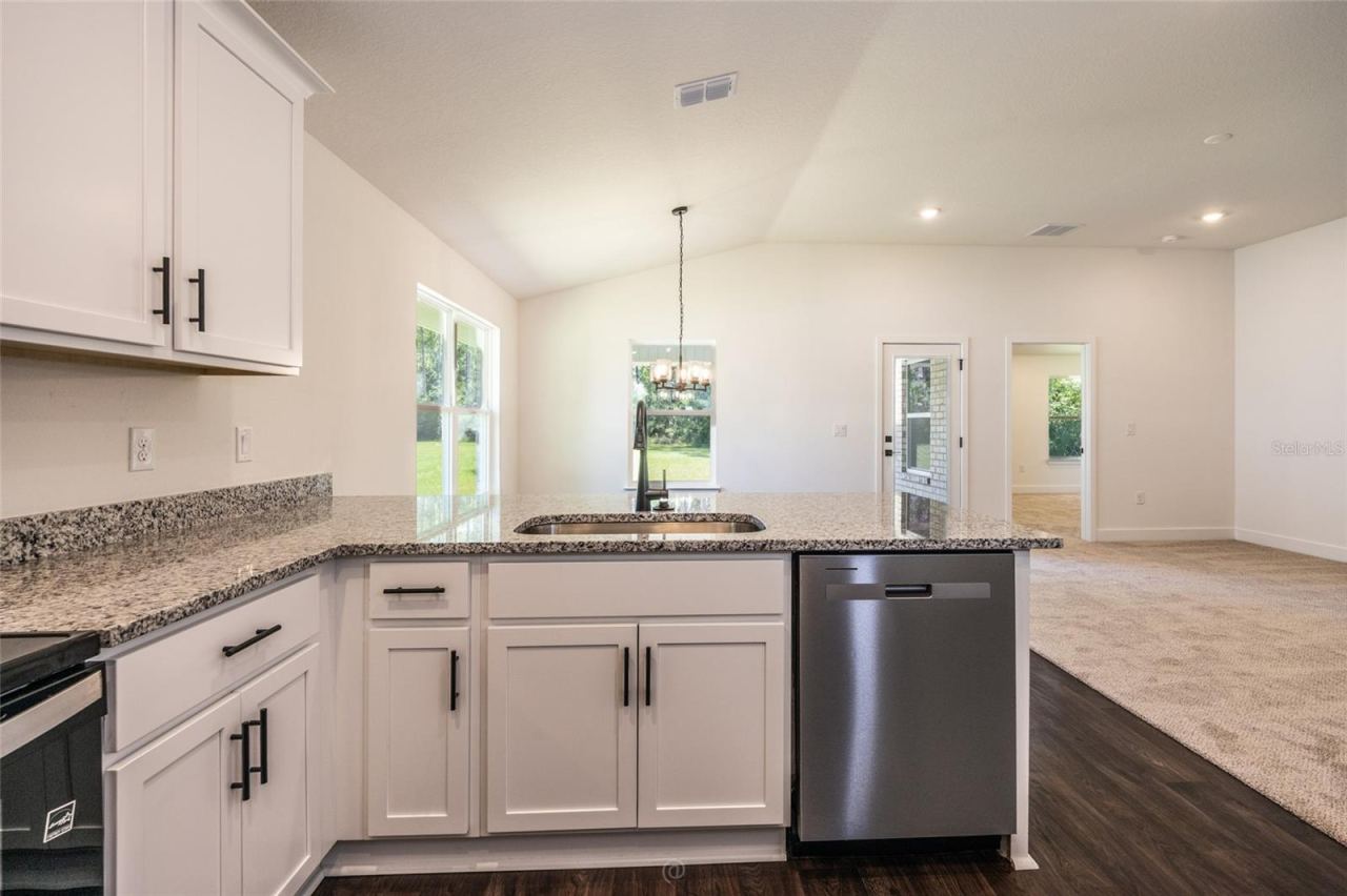 Photo 4 of 87 Ramblewood Dr, Palm Coast, FL 32164