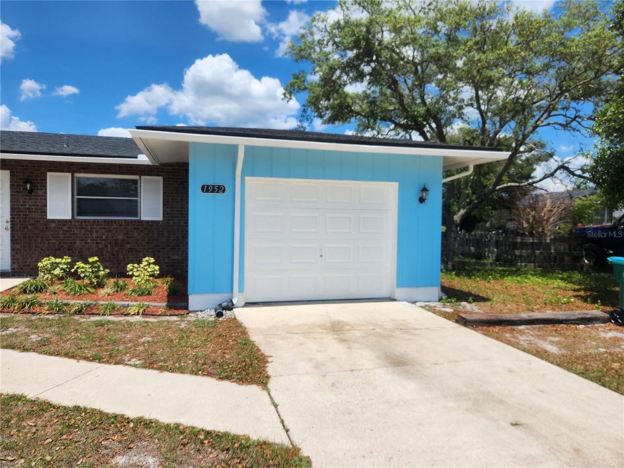 Photo 5 of 1952 English Dr, Deltona, FL 32738