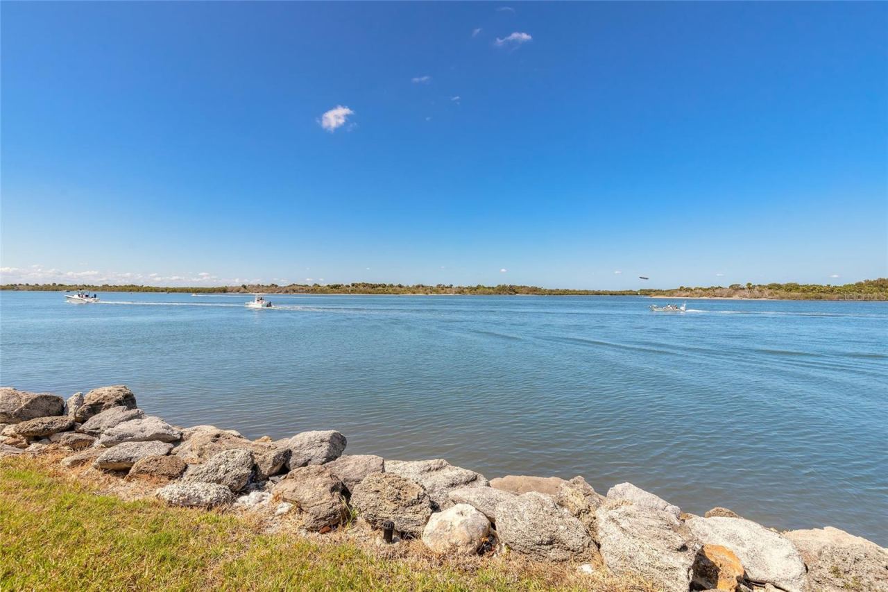 Photo 5 of 2100 N Peninsula Ave #1050, New Smyrna Beach, FL 32169
