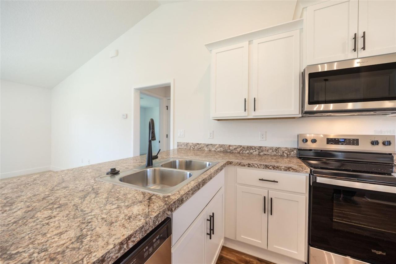 Photo 2 of 9 Lamar Ln, Palm Coast, FL 32137