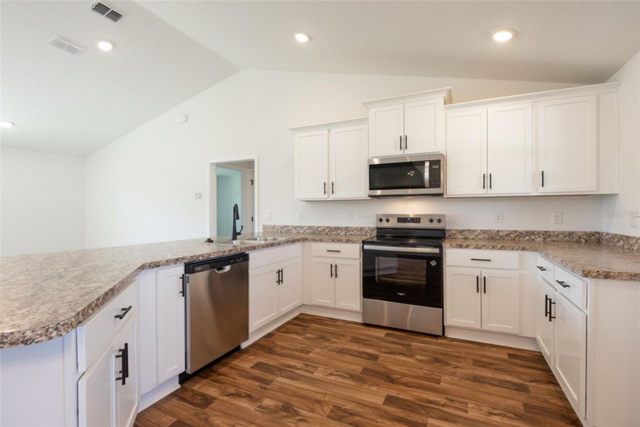 Photo 4 of 9 Lamar Ln, Palm Coast, FL 32137