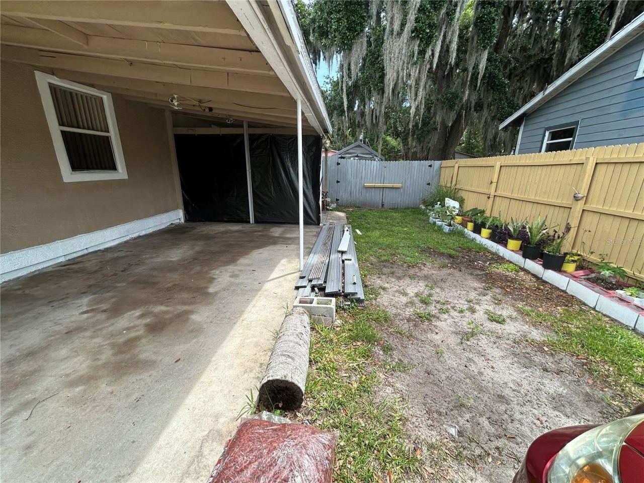 Photo 5 of 629 Holmes Ave, Daytona Beach, FL 32114