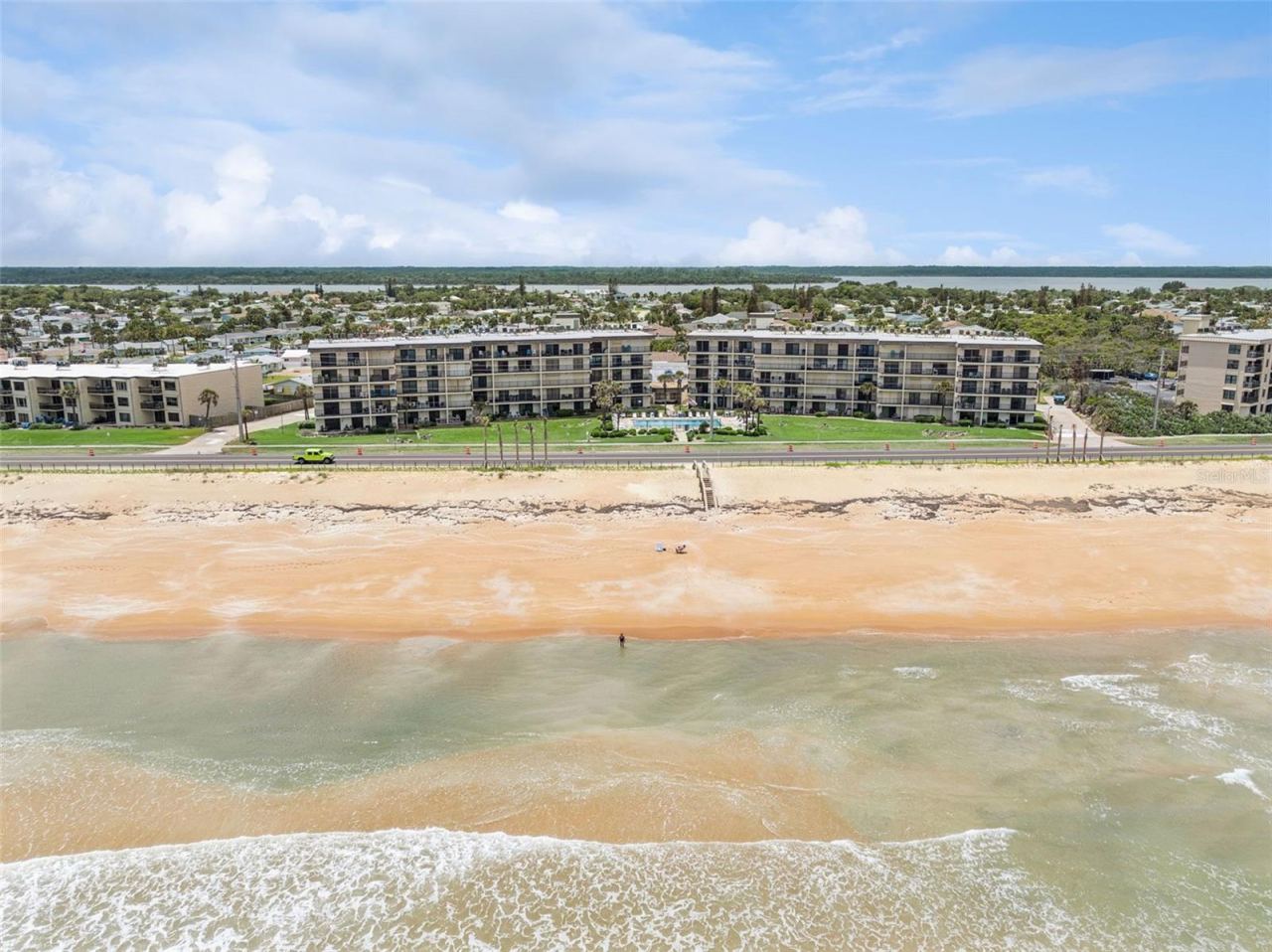 Photo 4 of 2700 Ocean Shore Blvd #405, Ormond Beach, FL 32176