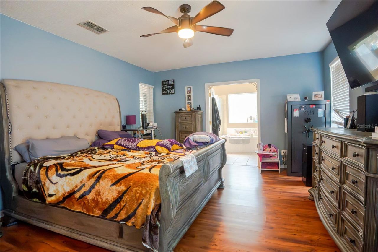Photo 5 of 1400 Bent Oaks Blvd, Deland, FL 32724