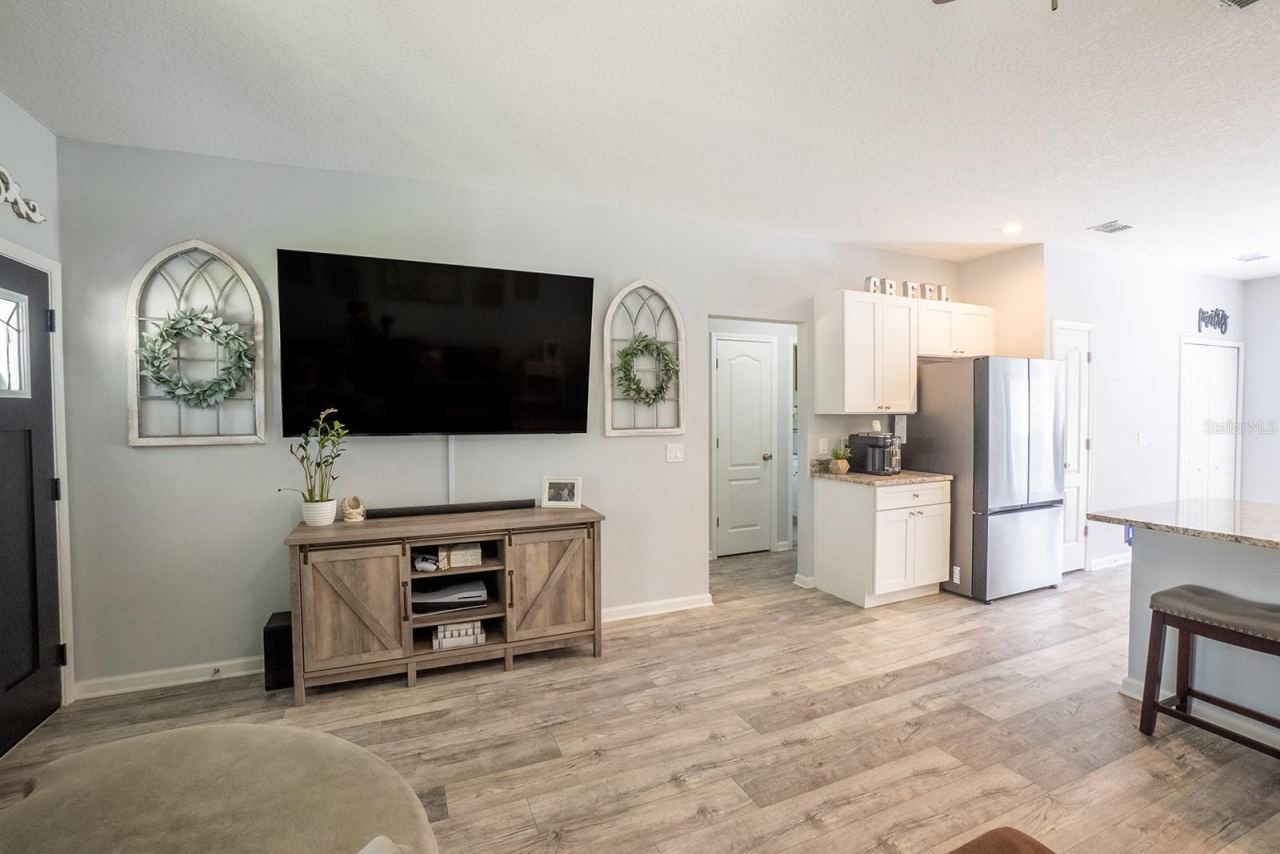 Photo 4 of 10410 Zigler Ave, Hastings, FL 32145