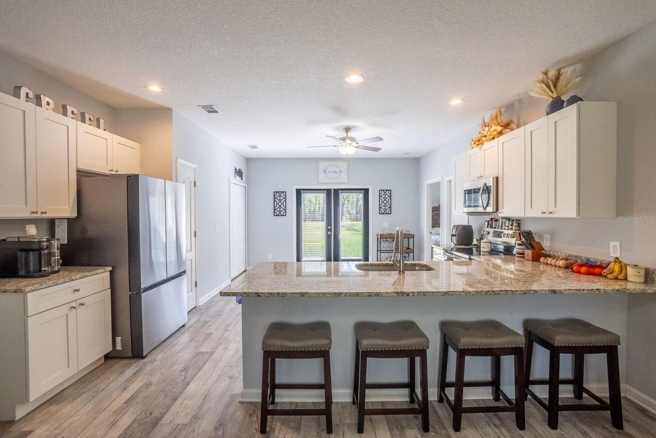 Photo 5 of 10410 Zigler Ave, Hastings, FL 32145