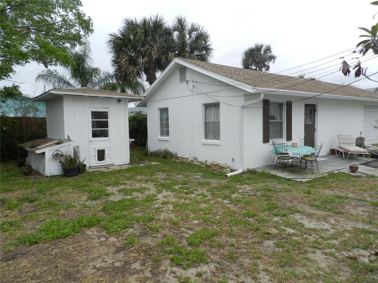 Photo 4 of 805 Ocean Ave, New Smyrna Beach, FL 32169