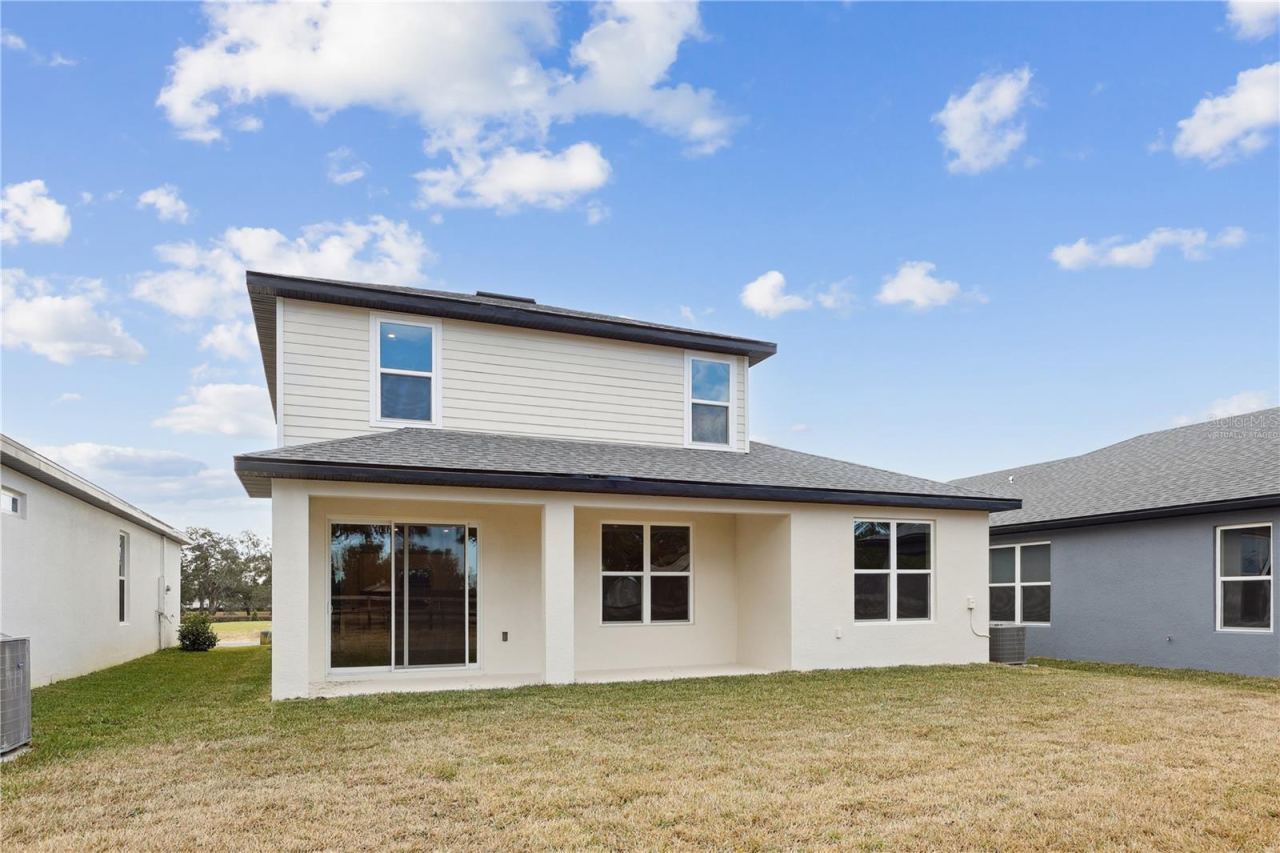 Photo 3 of 90 Springwood Dr, Palm Coast, FL 32137