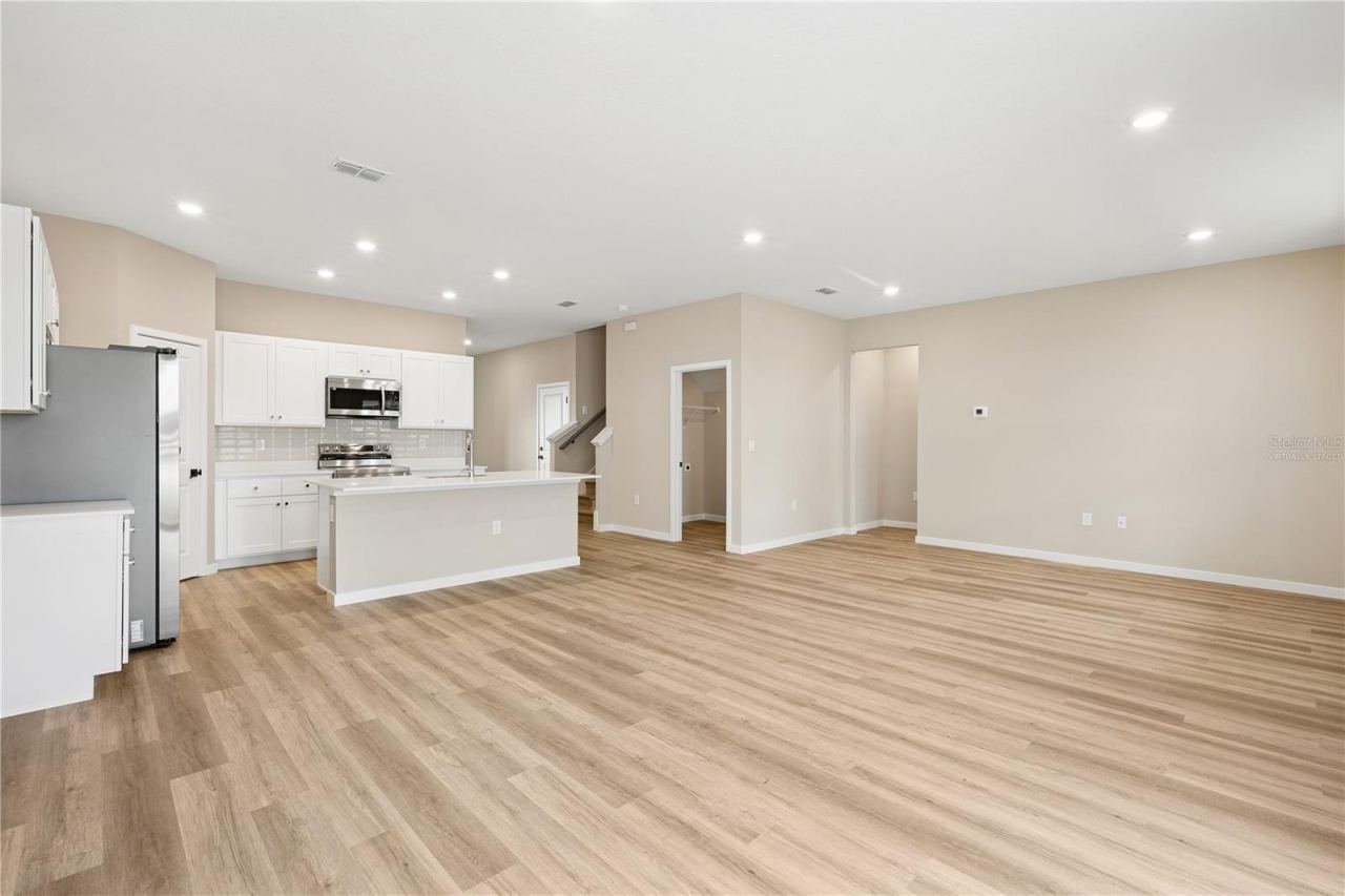 Photo 4 of 90 Springwood Dr, Palm Coast, FL 32137