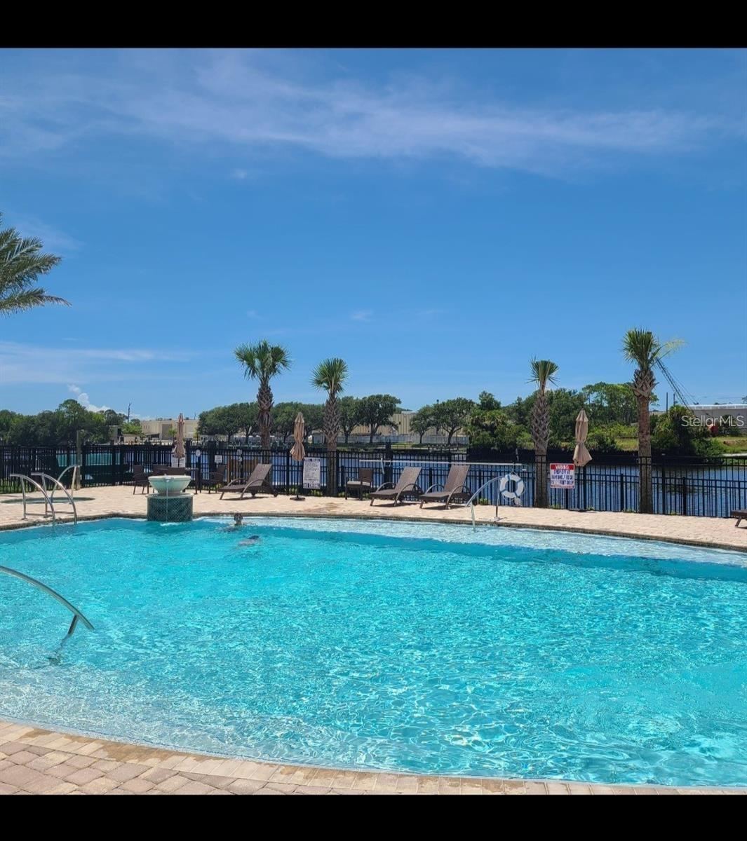 Photo 4 of 21 Del Palma Dr, Palm Coast, FL 32137