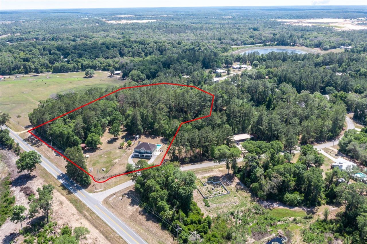 Photo 5 of 101 Ramsey Dr, Melrose, FL 32666