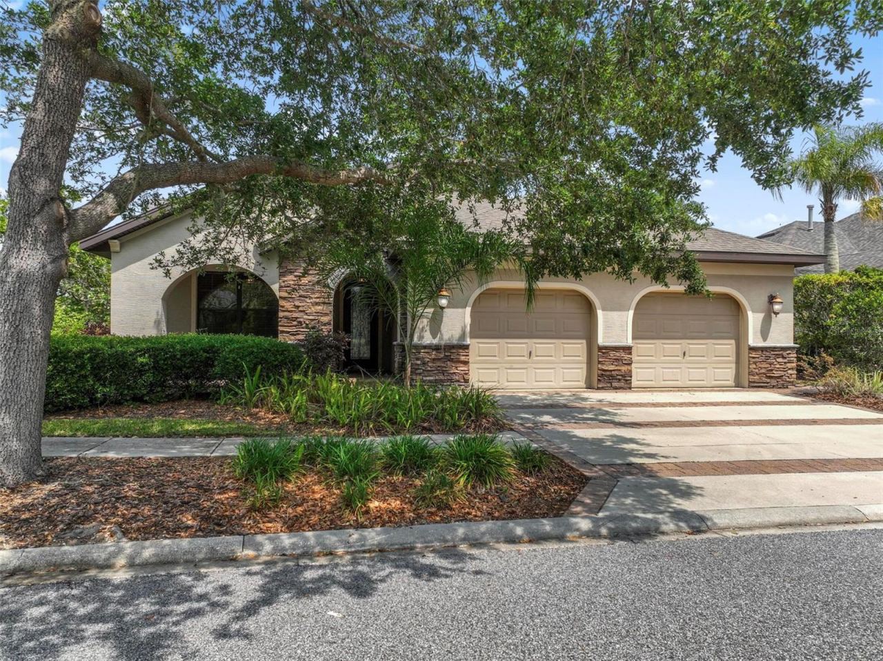 Photo 2 of 5 Sandpiper Ct, Palm Coast, FL 32137