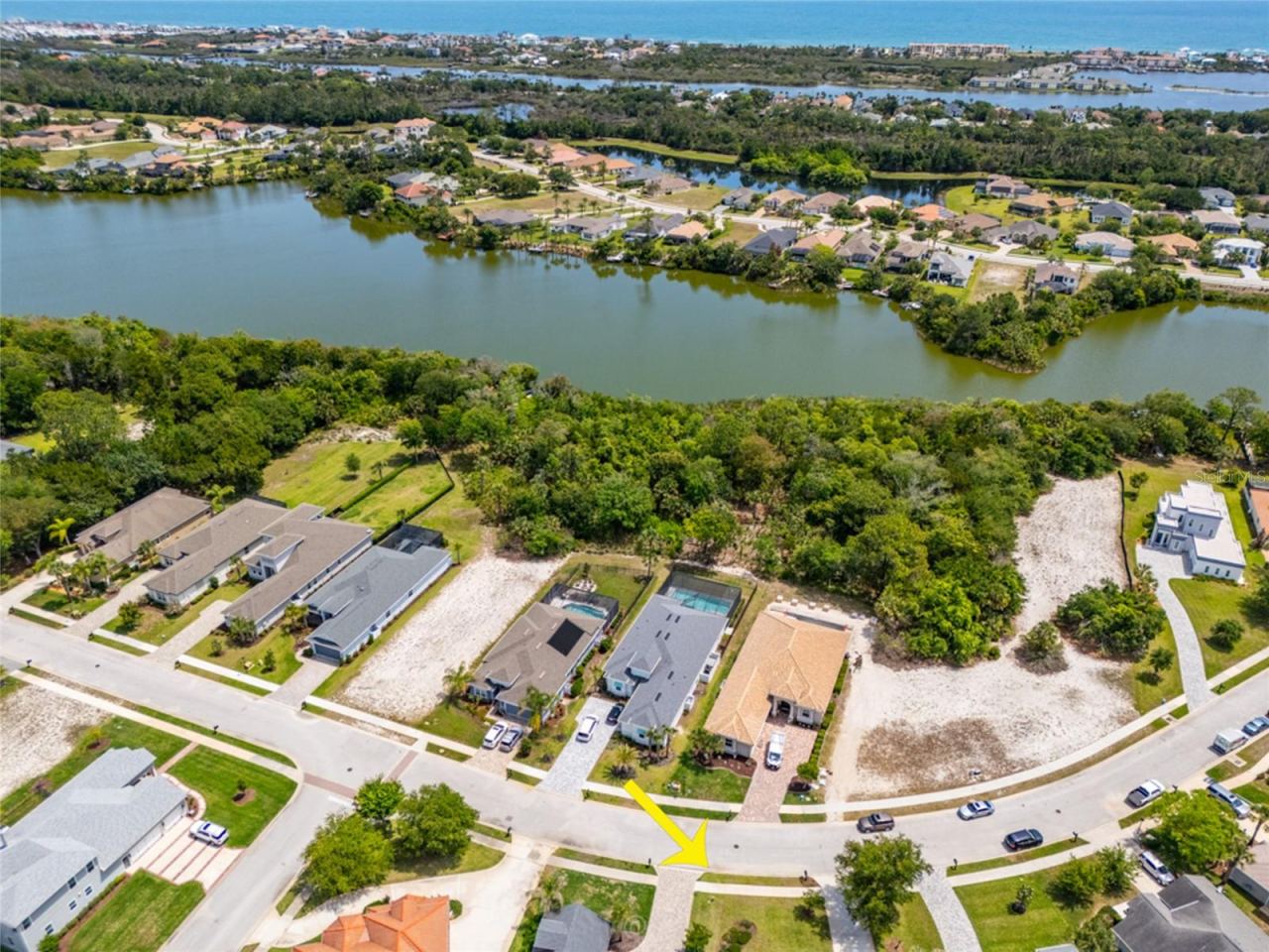 Photo 4 of 6 S Lakewalk Dr, Palm Coast, FL 32137