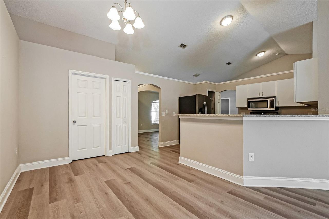 Photo 4 of 2823 Arbour Trail Ct, Deltona, FL 32725