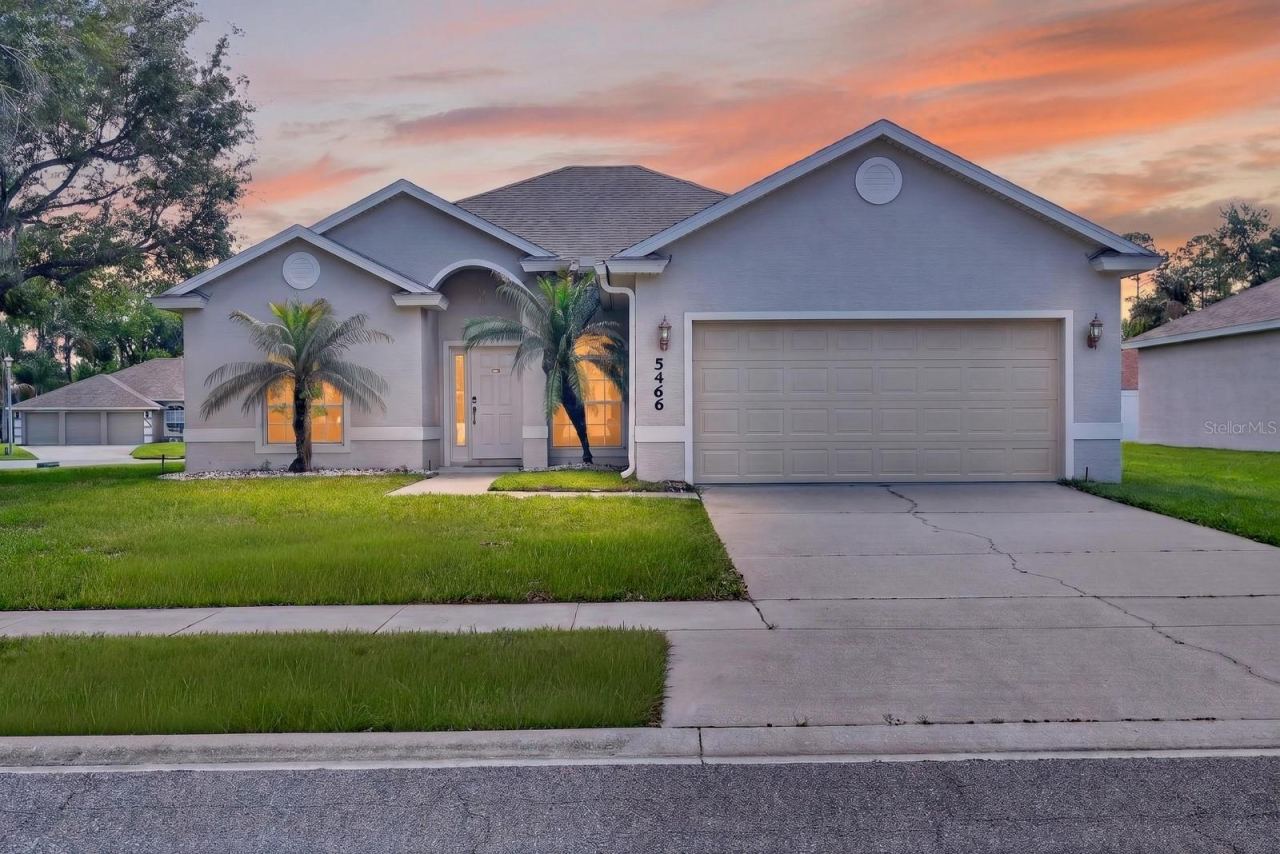 5466 Ward Lake Dr, Port Orange