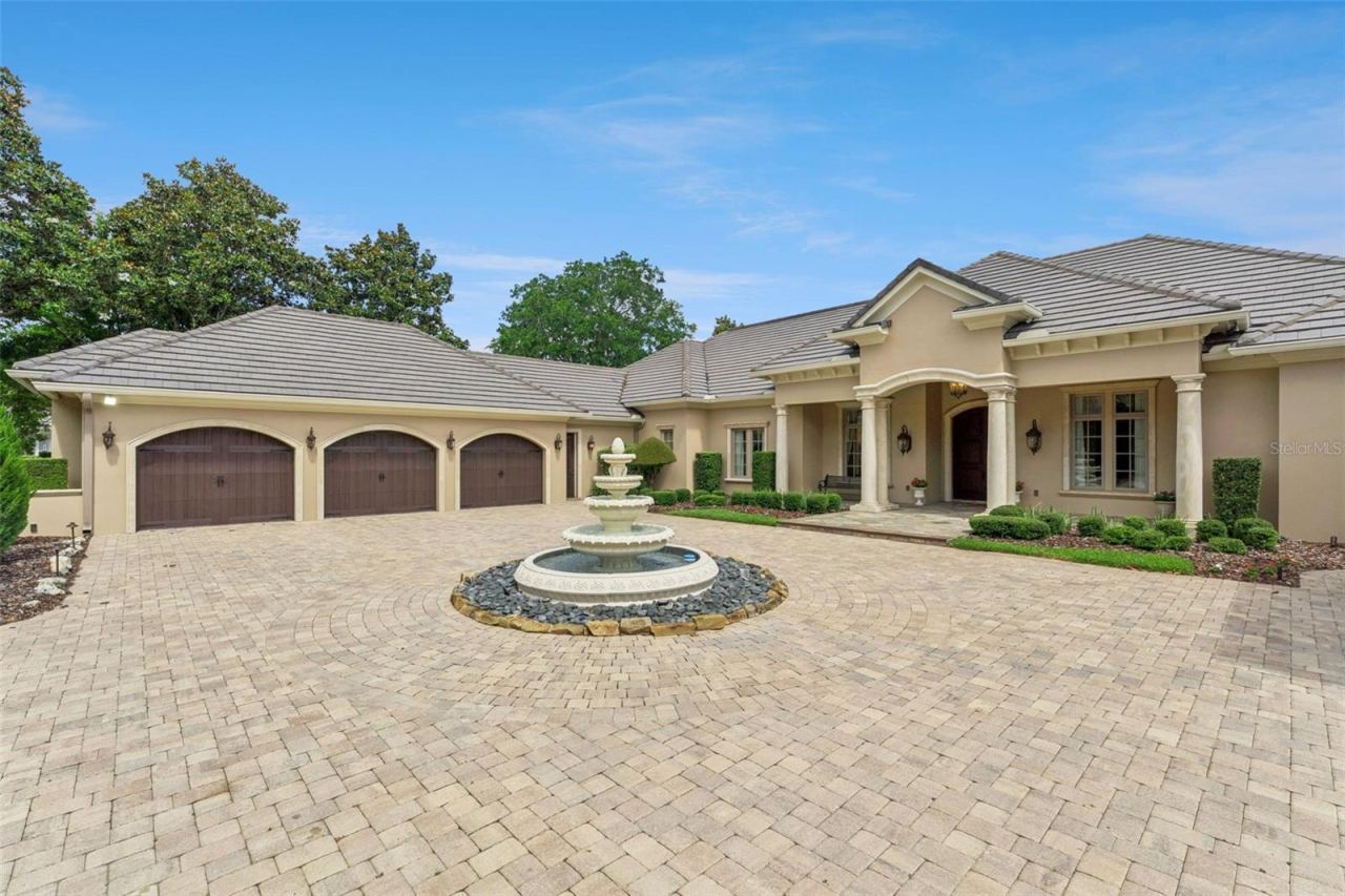 Photo 3 of 9225 Bevington Ln, Orlando, FL 32827