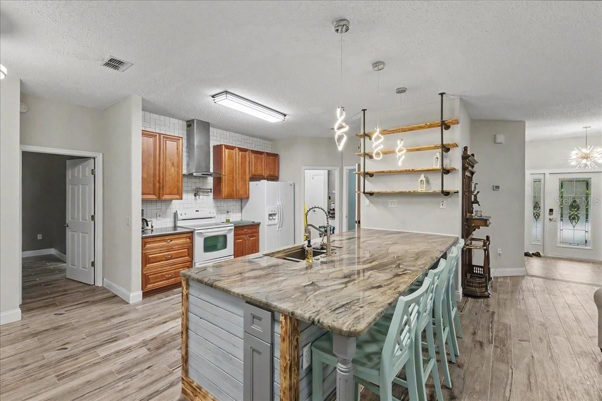 Photo 5 of 1830 Orange Tree Dr, Edgewater, FL 32132