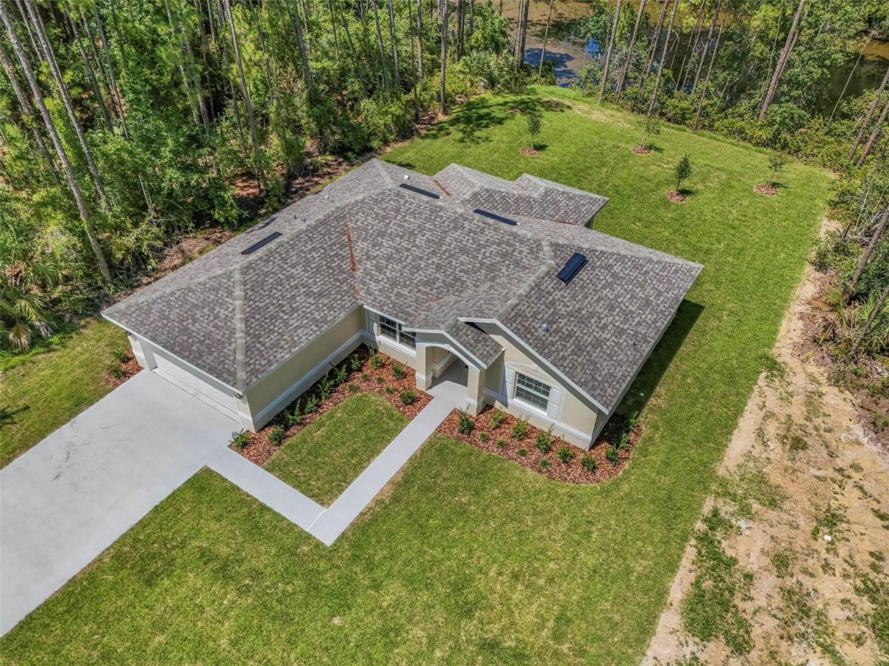 Photo 5 of 107 Pepperdine Dr, Palm Coast, FL 32164