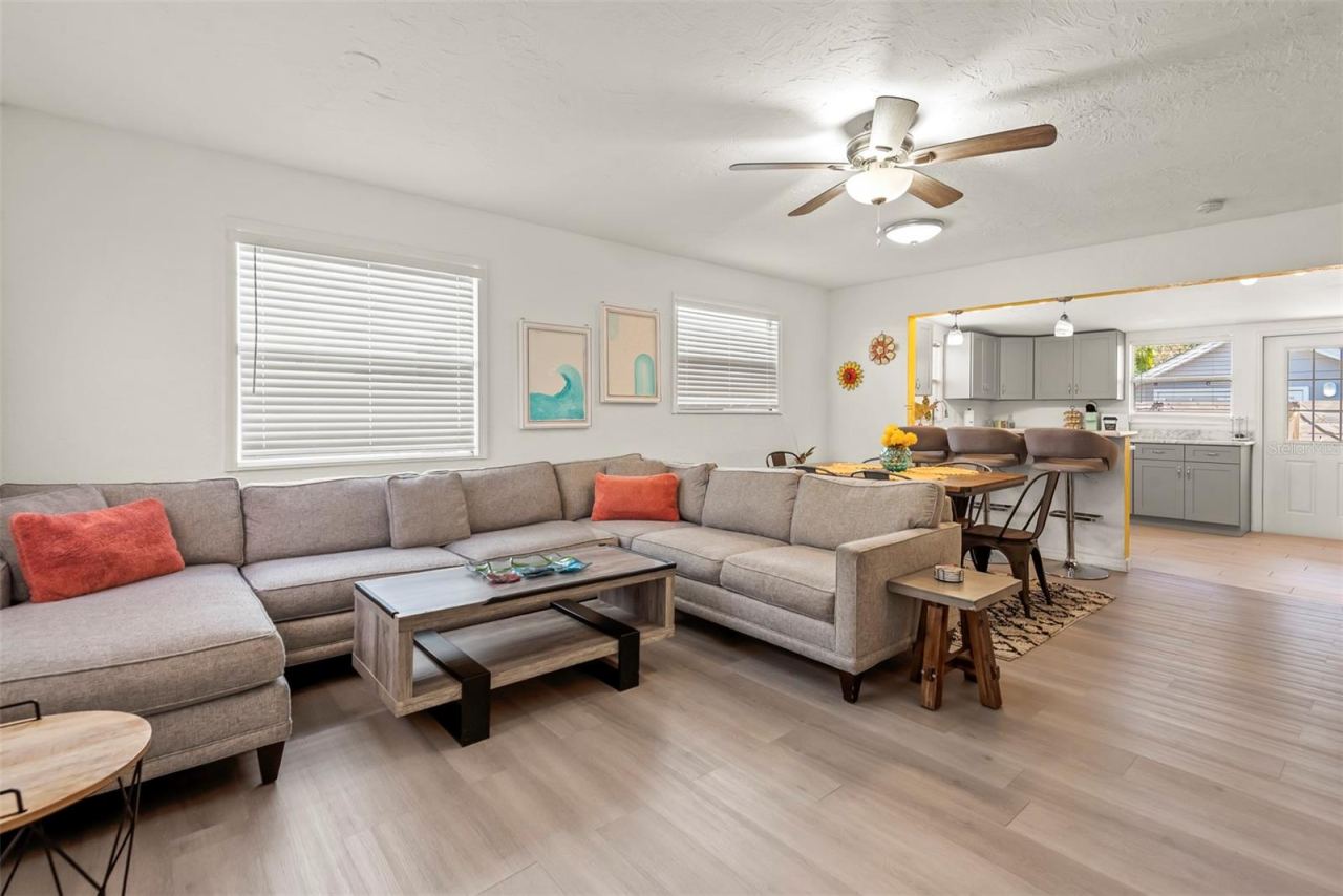 Photo 3 of 5125 Isabelle Ave, Port Orange, FL 32127