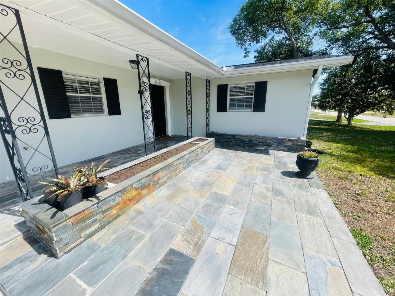 Photo 4 of 999 Eleanor Ave, Deltona, FL 32725