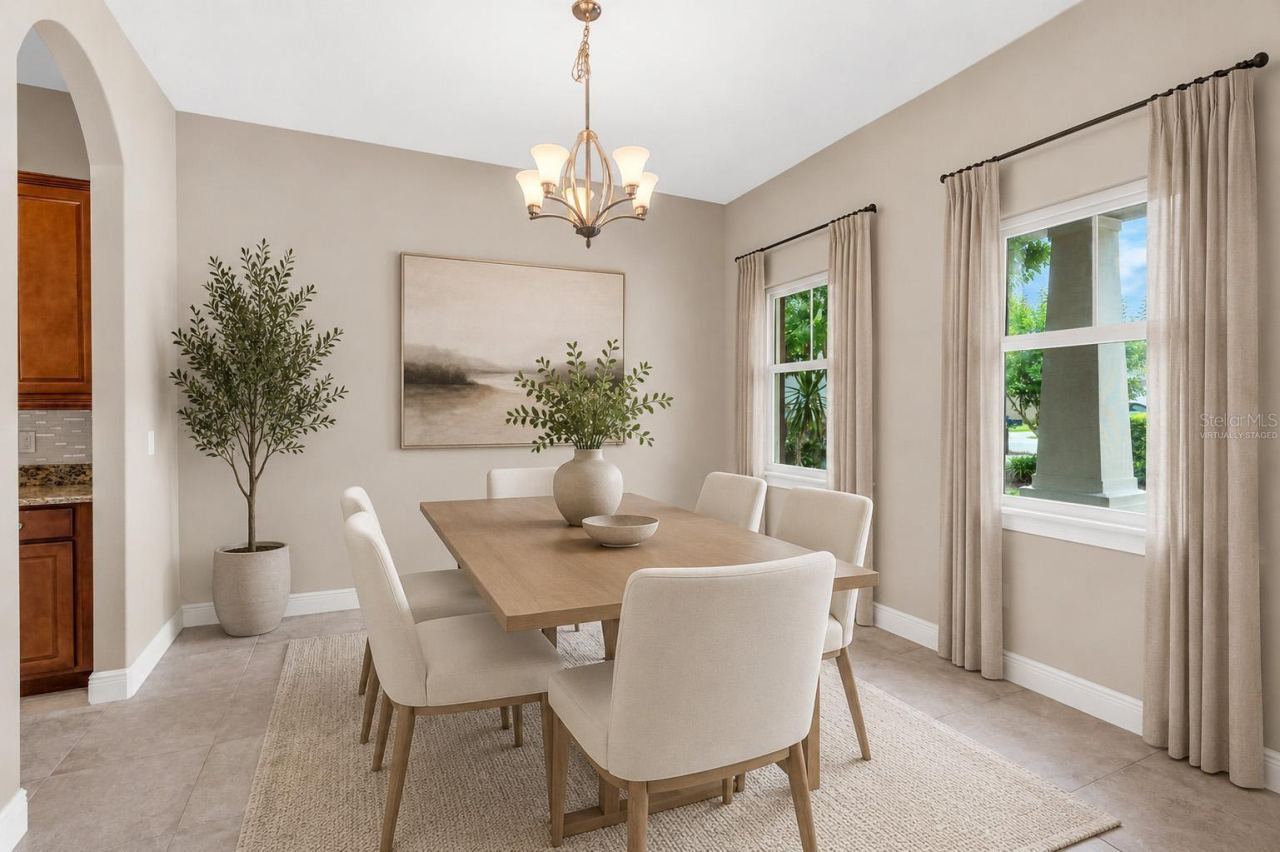Photo 4 of 903 Victoria Hills Dr S, Deland, FL 32724