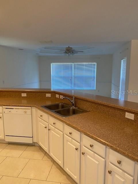 Photo 4 of 28 Firethorn Ln, Palm Coast, FL 32137