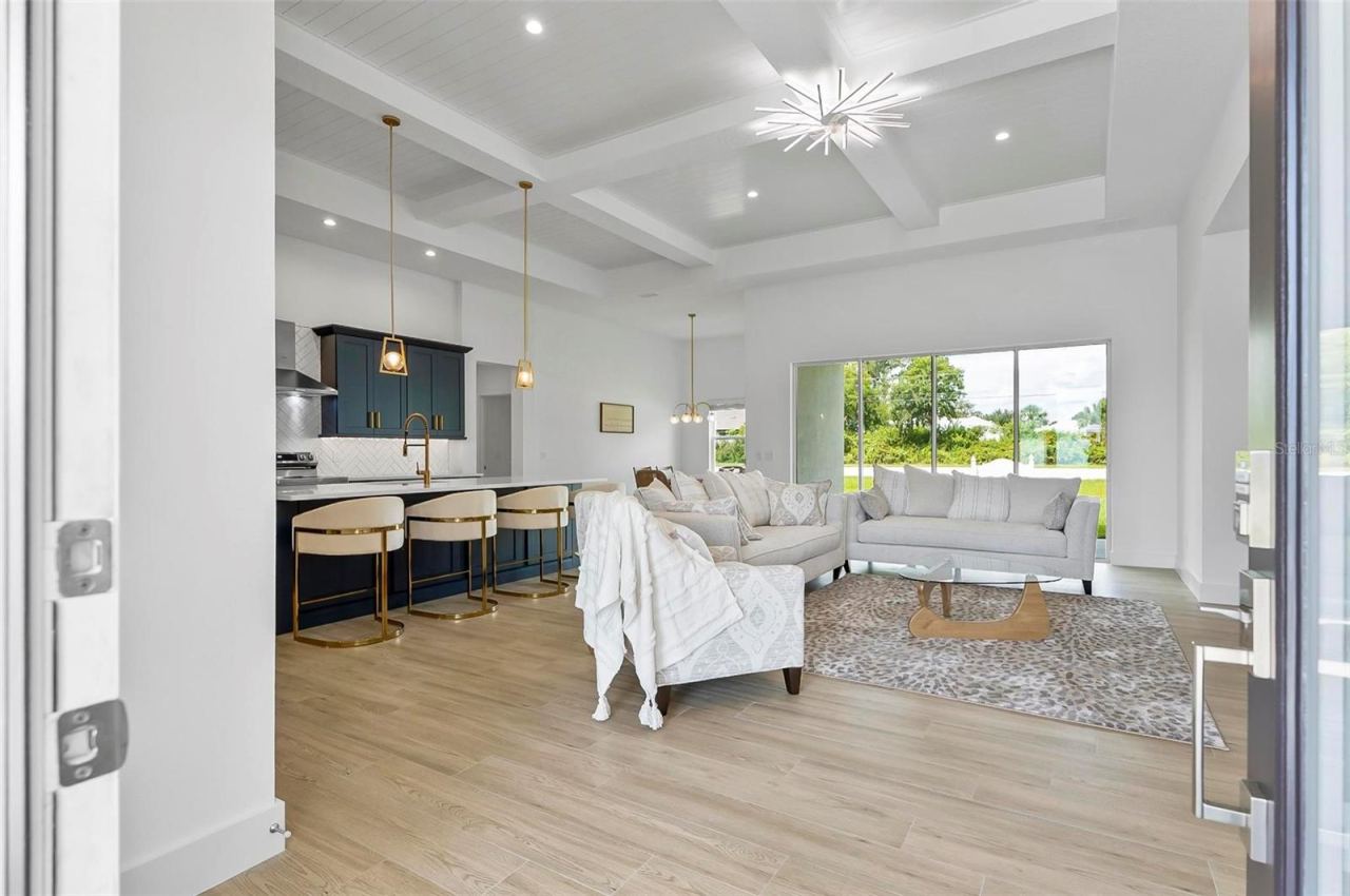 Photo 4 of 1 Clementon Ln, Palm Coast, FL 32137