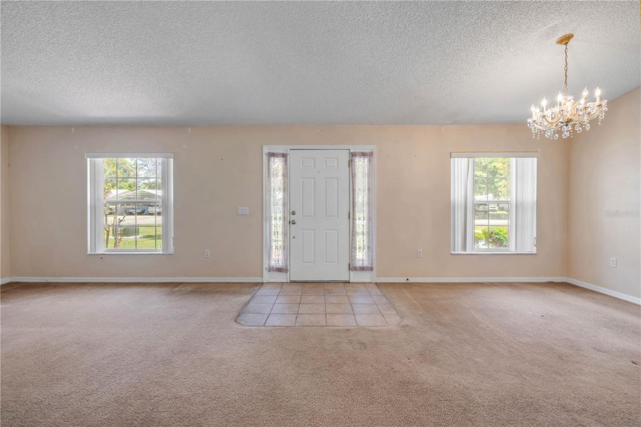 Photo 5 of 2226 Juniper Dr, Edgewater, FL 32141