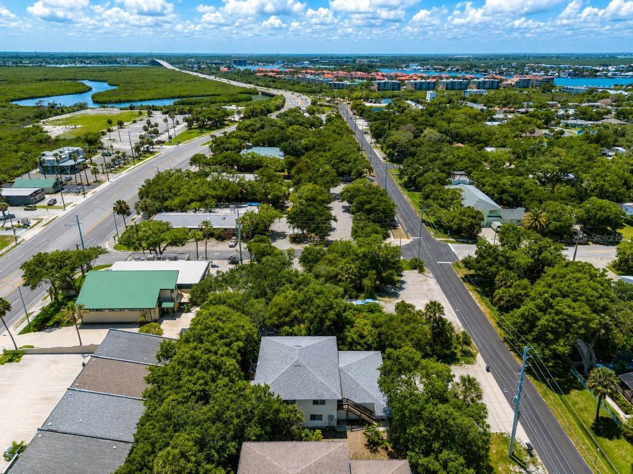 Photo 5 of 601 E 2nd Ave, New Smyrna Beach, FL 32169
