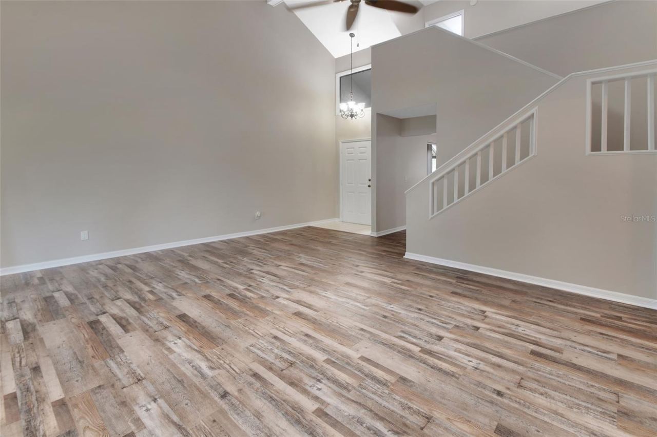 Photo 4 of 2919 Revere Pl #2919, Deland, FL 32720