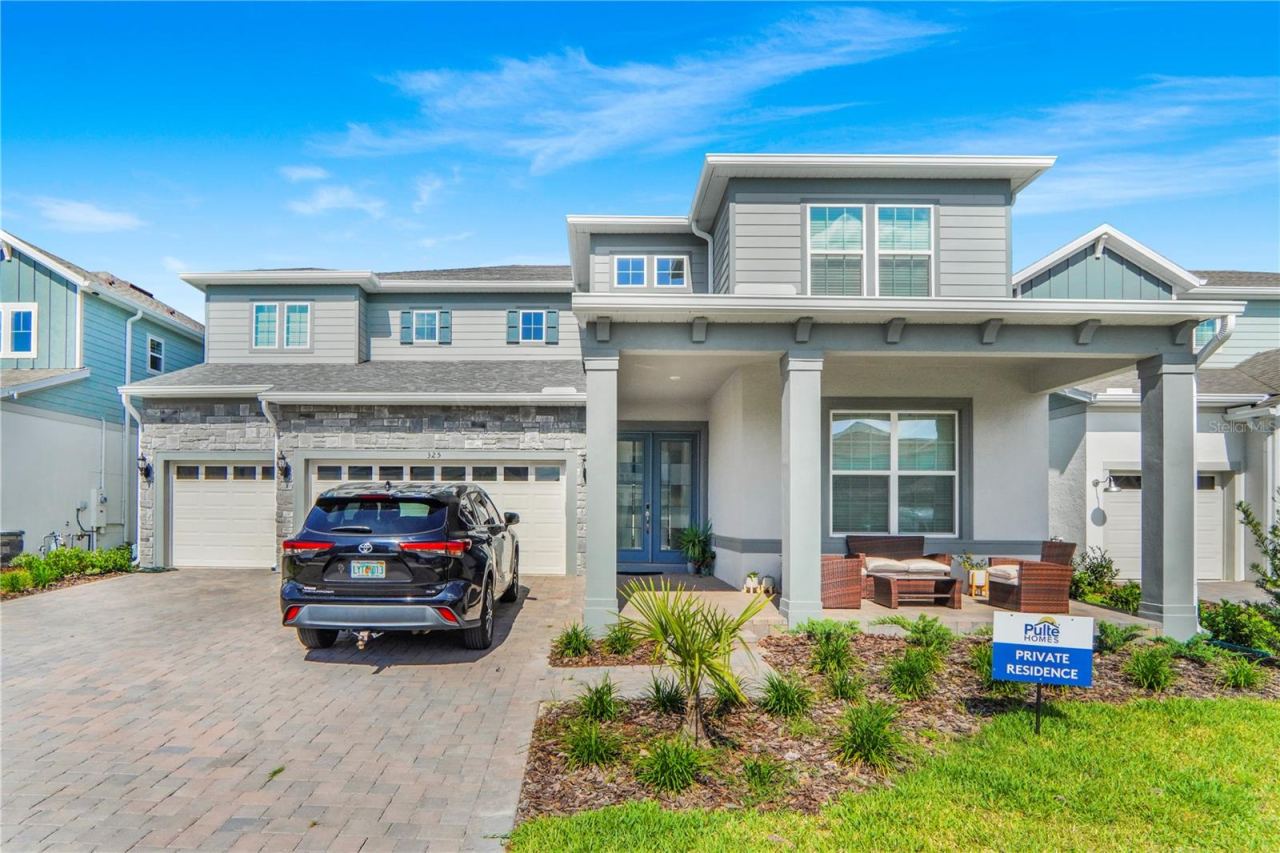 Photo 3 of 325 Crystal Wood Dr, Winter Garden, FL 34787