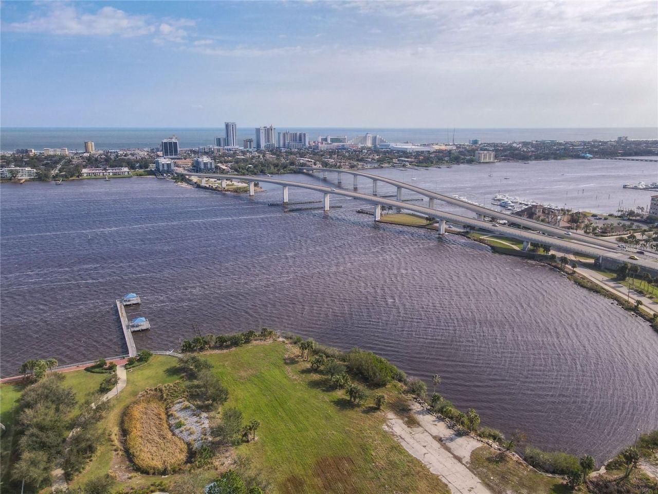 Photo 4 of 241 Riverside Dr #1809, Daytona Beach, FL 32117