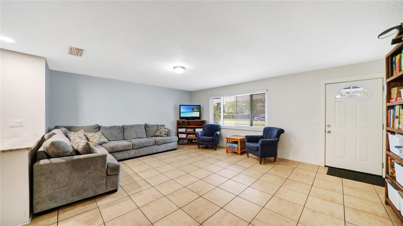 Photo 5 of 745 Wildwood Dr, St Augustine, FL 32086