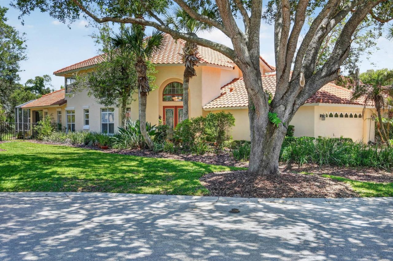 Photo 2 of 10 Monterrey Dr, Palm Coast, FL 32137