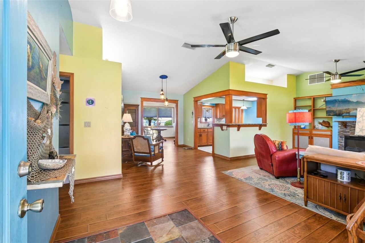Photo 2 of 58 Brittany Ln, Palm Coast, FL 32137