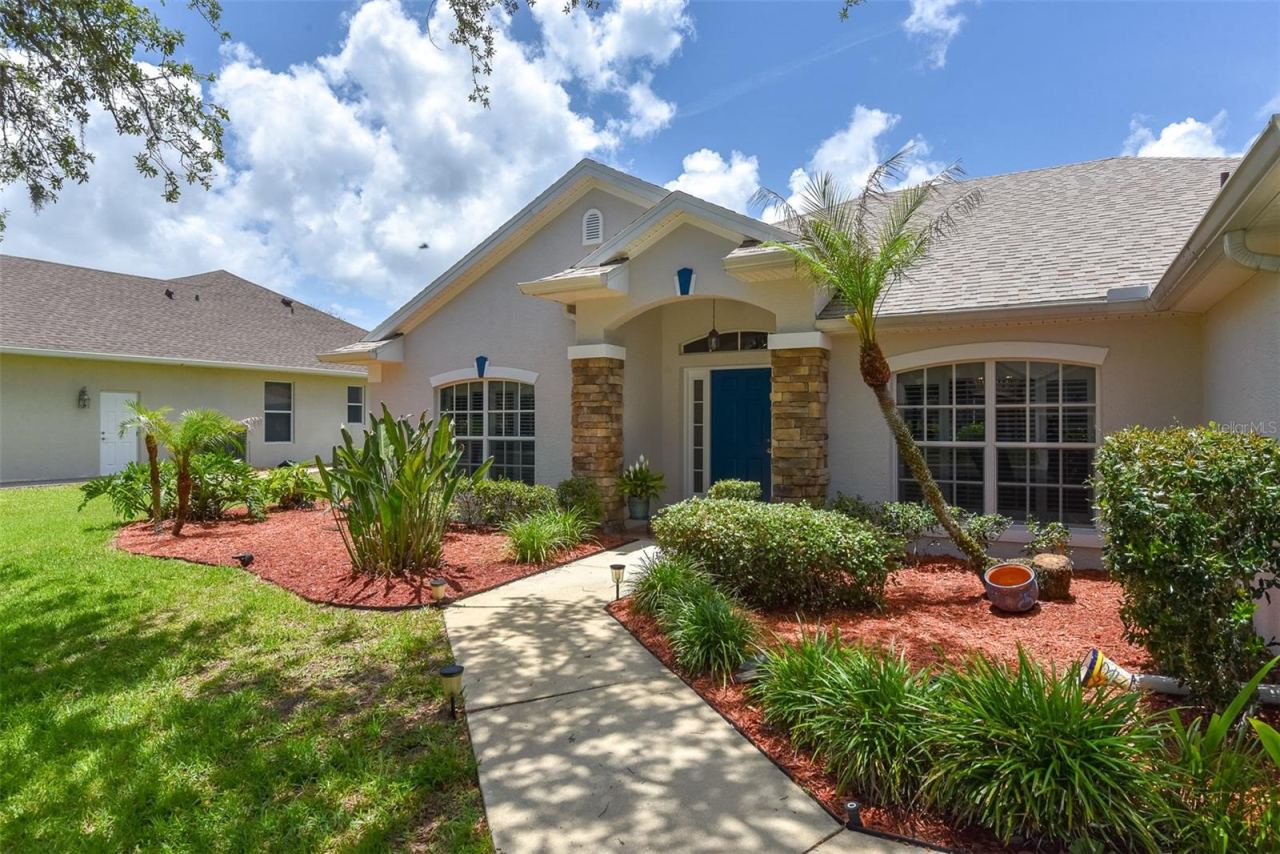Photo 4 of 736 Aldenwood Trl, New Smyrna Beach, FL 32168