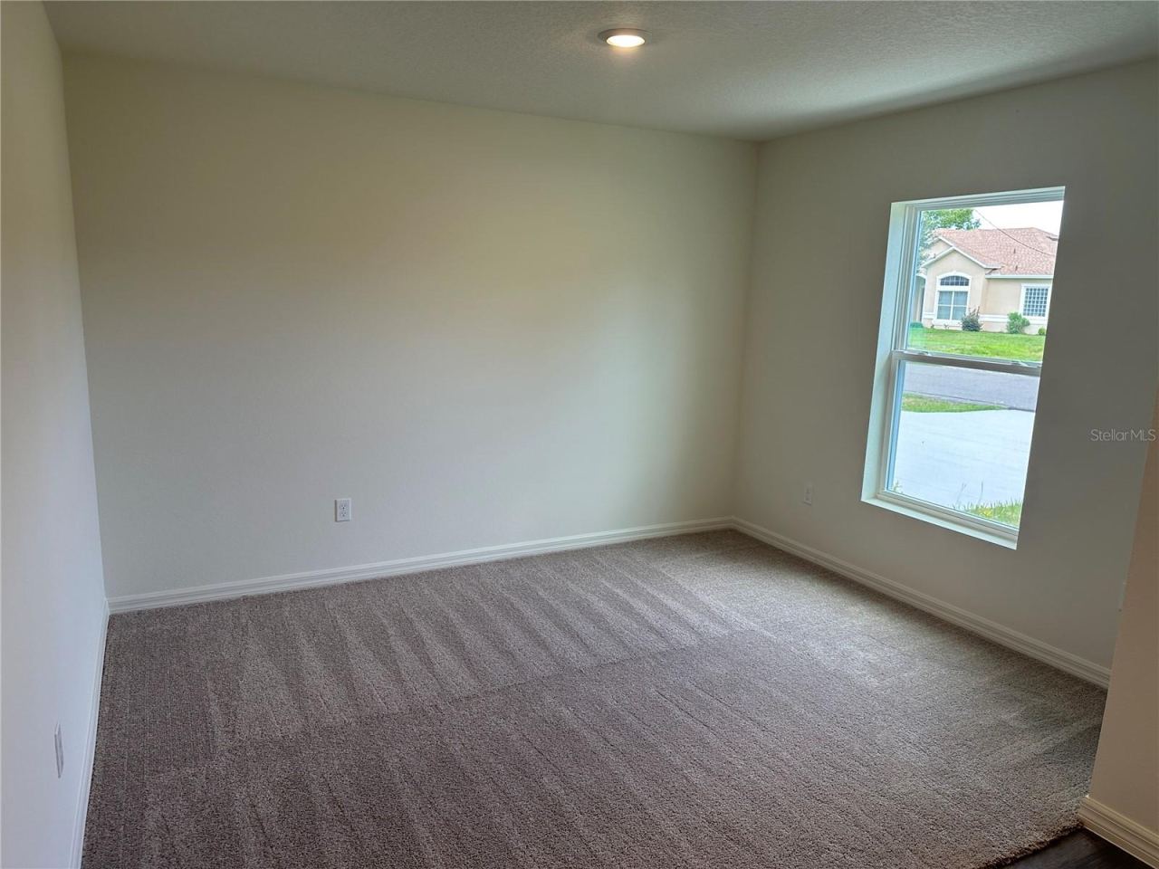 Photo 2 of 18 Pickwood Pl, Palm Coast, FL 32164