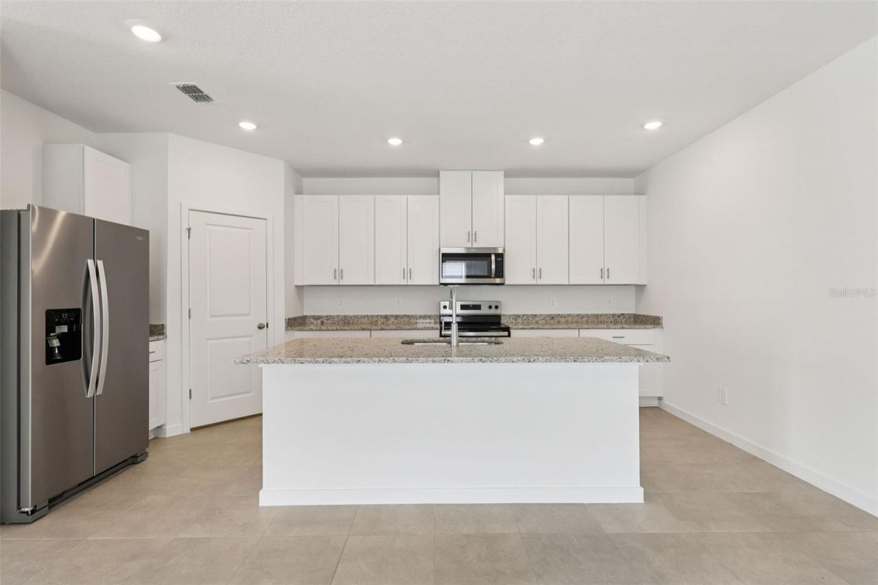 Photo 4 of 78 Wandering Creek Way, Palm Coast, FL 32164