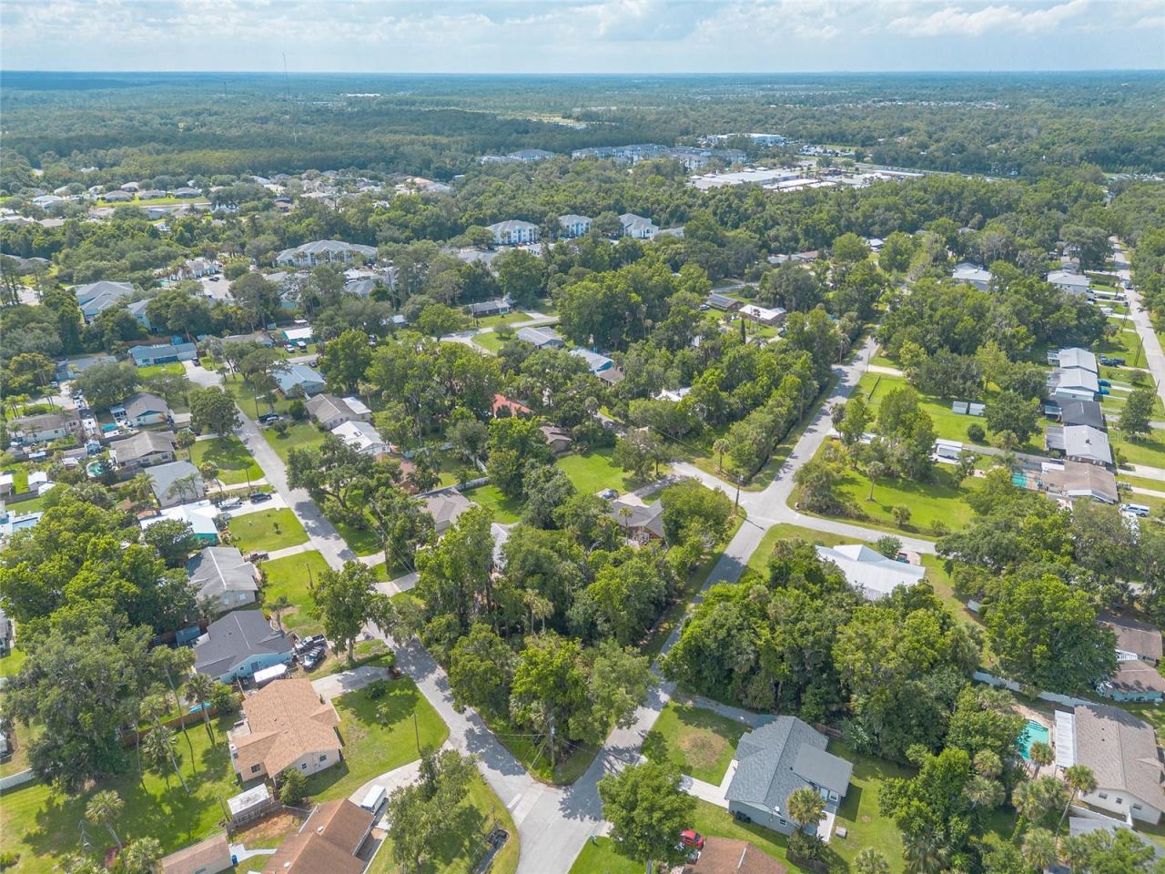 Photo 4 of 2433 Claire Ave, New Smyrna Beach, FL 32168