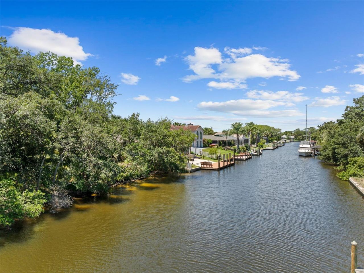 Photo 5 of 111 Cimmaron Dr, Palm Coast, FL 32137