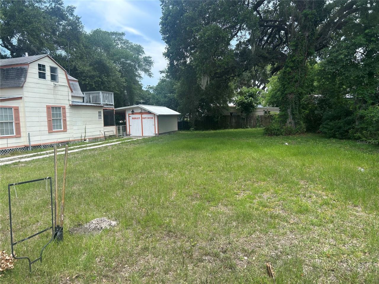 Photo 5 of 147 Kingston Ave, Daytona Beach, FL 32114